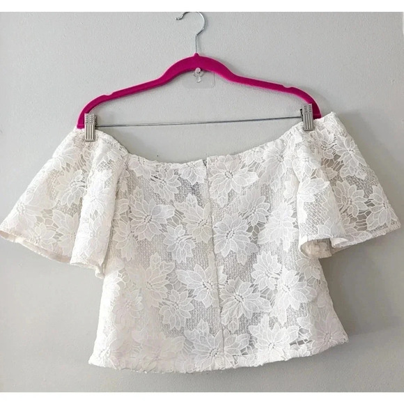 Nicholas Off The Shoulder Floral Lace Top - Picture 6 of 7